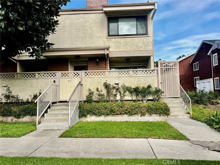 Property photo for 19451 Sherman Way, #501, Reseda, CA