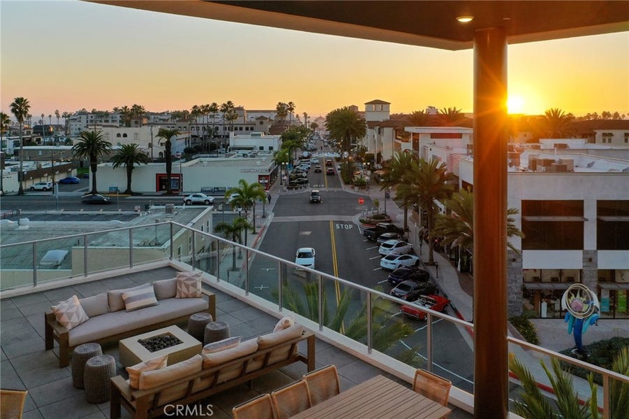 Property photo for 414 Main St., #410, Huntington Beach, CA