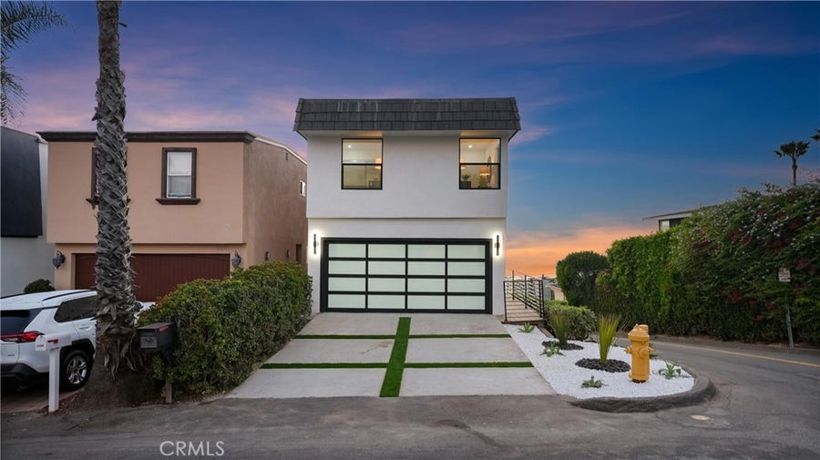 Property photo for 1095 Miramar, Laguna Beach, CA