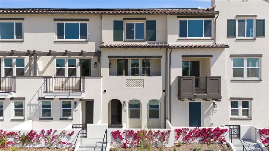Property photo for 111 Evergreen Lane, Claremont, CA