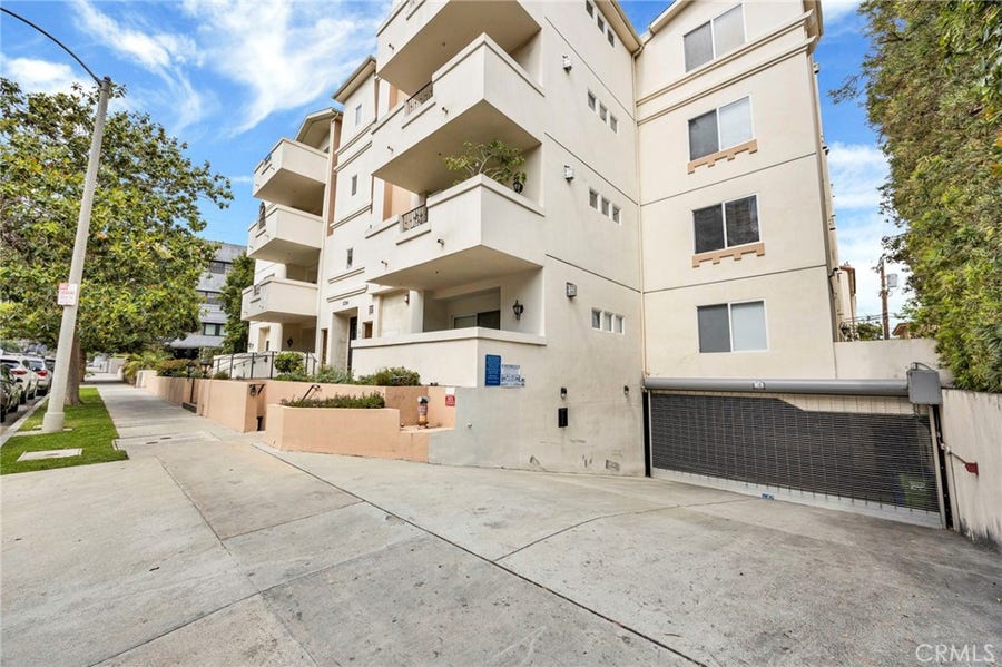 Property photo for 1726 S Bentley Avenue, #403, Los Angeles, CA