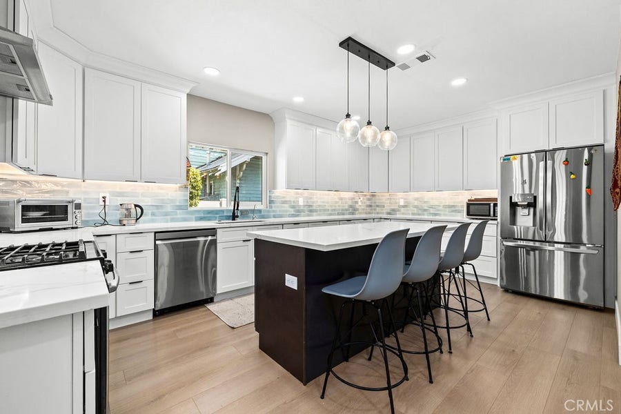 Property photo for 1347 Atlantic, Long Beach, CA