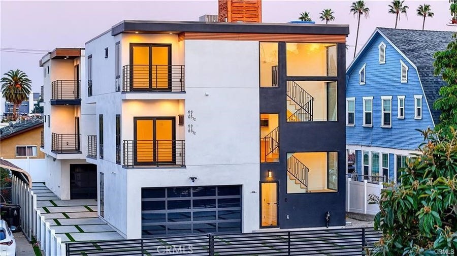 Property photo for 618 N Mariposa Avenue, #1/2, Los Angeles, CA