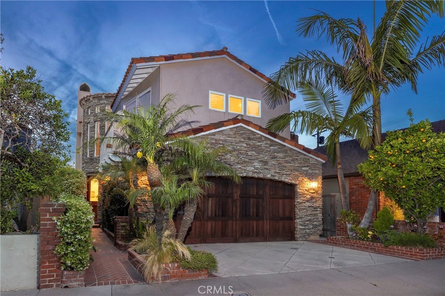 Property photo for 19 Geneva, Long Beach, CA
