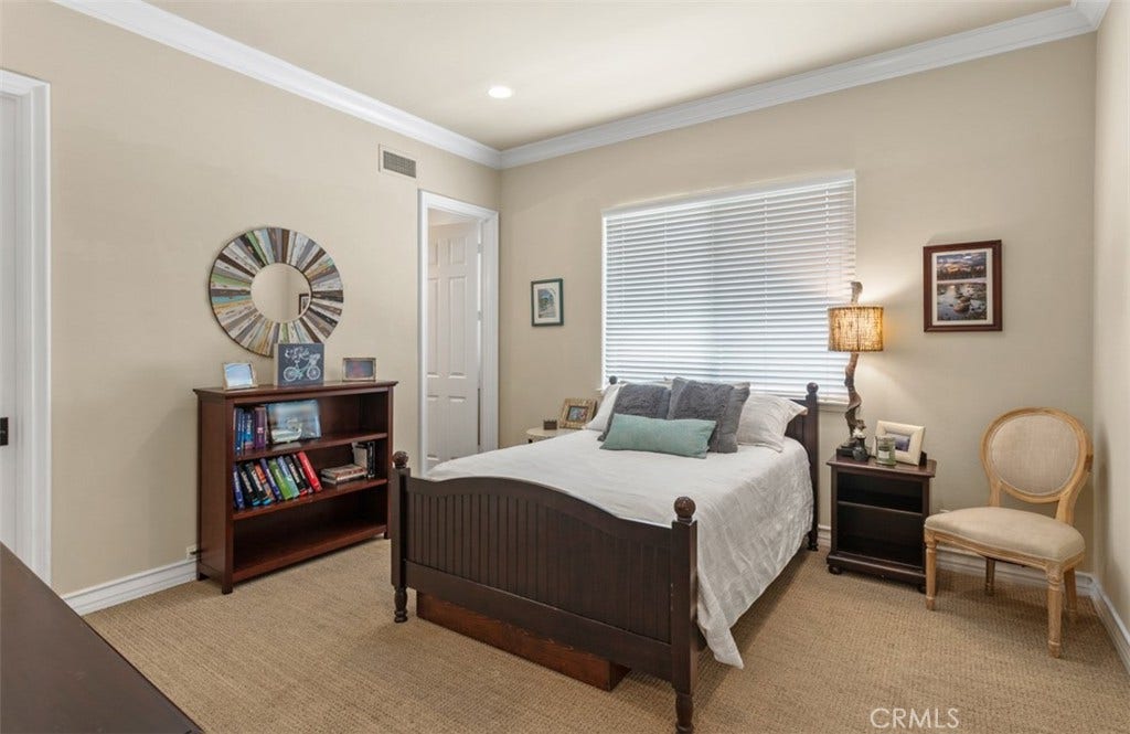 31201 Old San Juan Road, San Juan Capistrano, CA 92675 Mainfloor guest bedroom