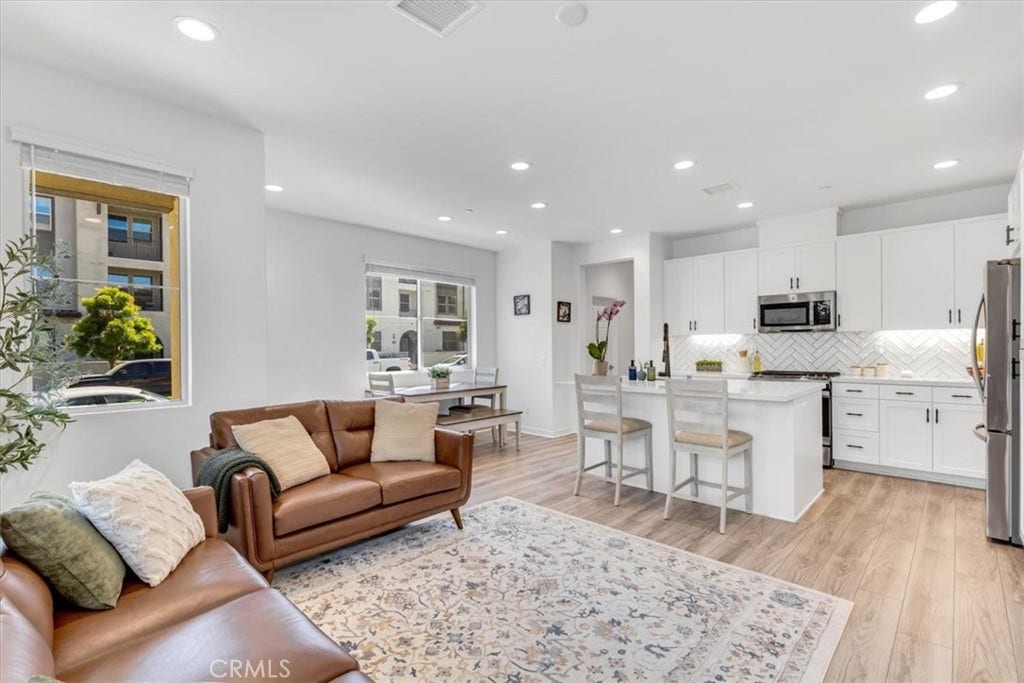 350 Harvest, Rancho Mission Viejo, CA 92694 350 Harvest, Rancho Mission Viejo, CA 92694
