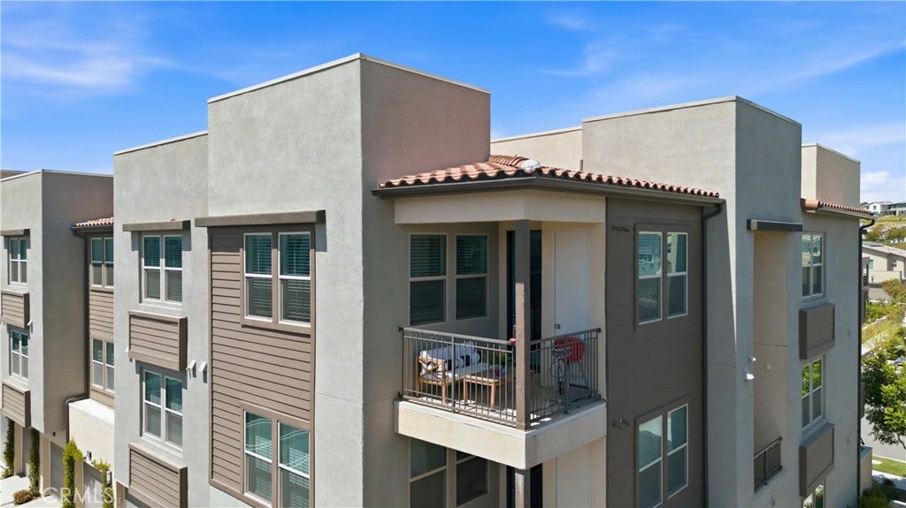 1401 Lasso Way, #304, Rancho Mission Viejo, CA 92694 1401 Lasso Way, #304, Rancho Mission Viejo, CA 92694