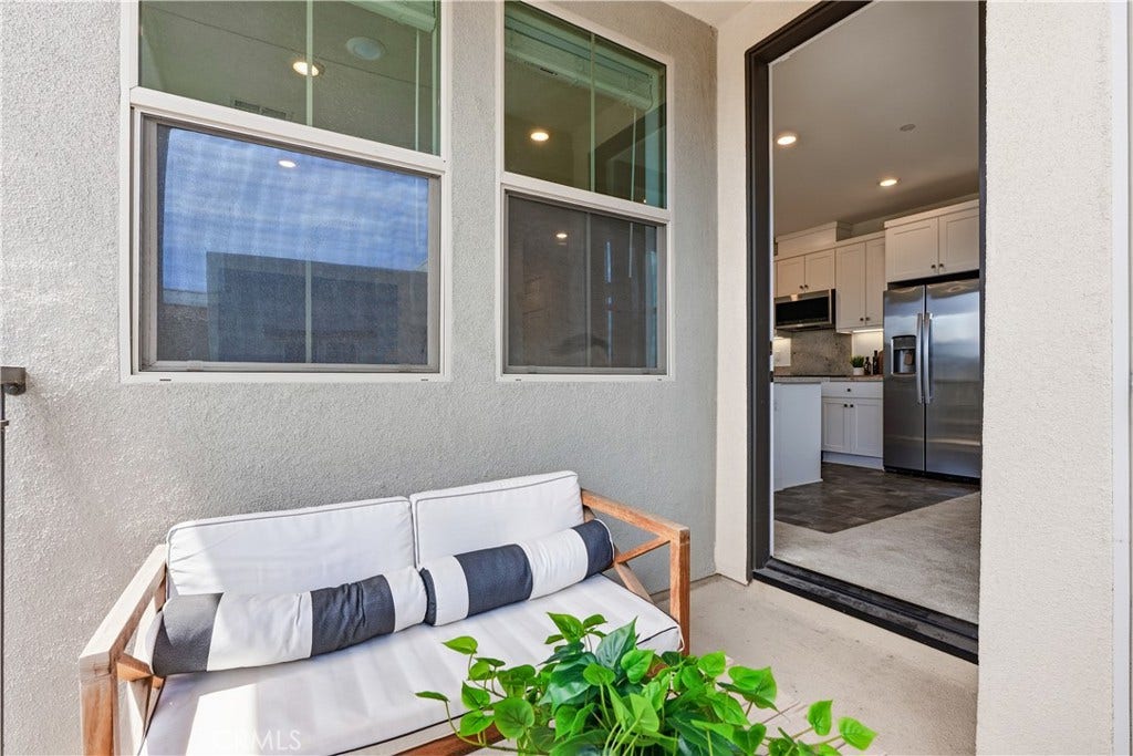 1401 Lasso Way, #304, Rancho Mission Viejo, CA 92694 1401 Lasso Way, #304, Rancho Mission Viejo, CA 92694