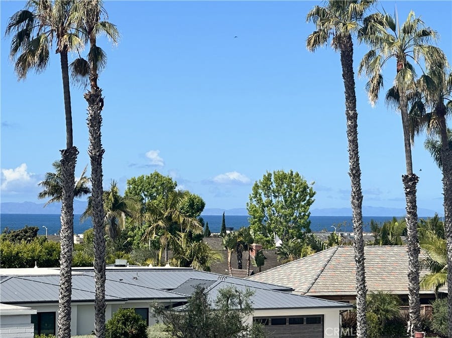 Property photo for 781 Avocado, Corona Del Mar, CA
