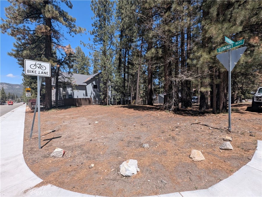 Property photo for 689 Summit Boulevard, Big Bear Lake, CA