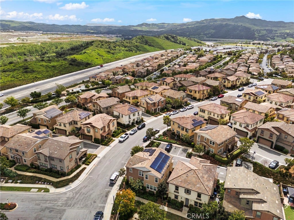 37 Majeza Court, Rancho Mission Viejo, CA 92694 37 Majeza Court, Rancho Mission Viejo, CA 92694
