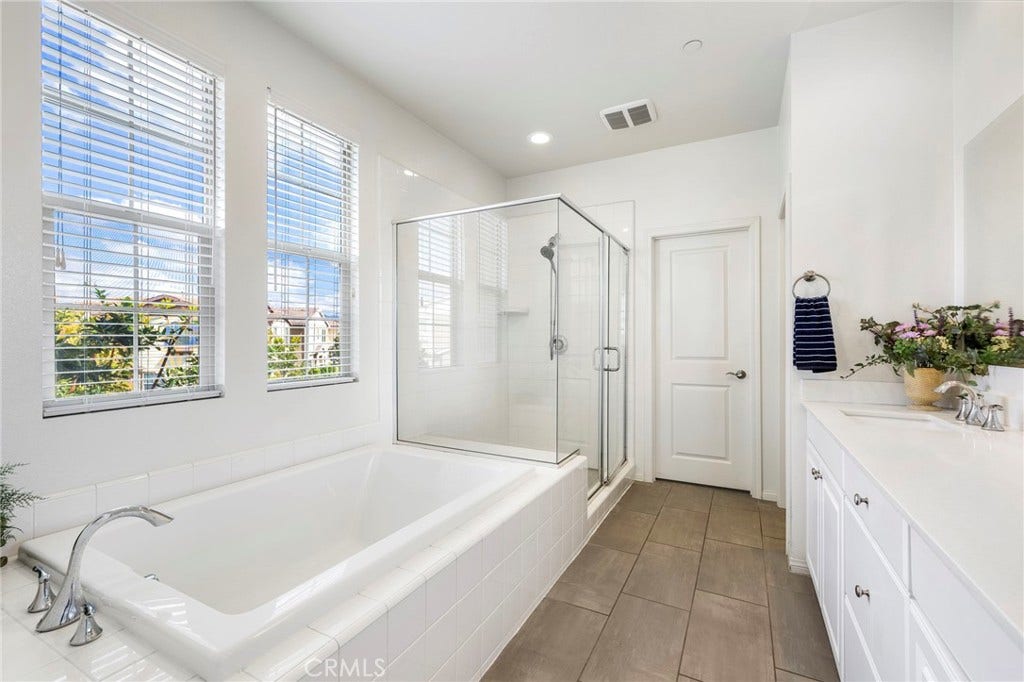 37 Majeza Court, Rancho Mission Viejo, CA 92694 37 Majeza Court, Rancho Mission Viejo, CA 92694