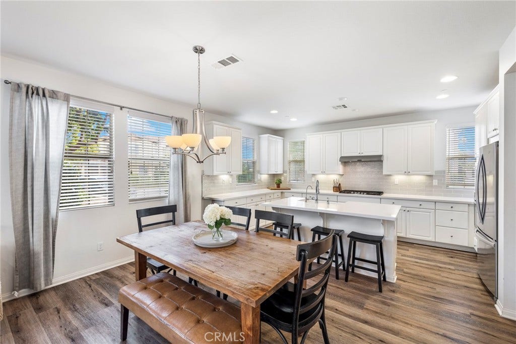 37 Majeza Court, Rancho Mission Viejo, CA 92694 37 Majeza Court, Rancho Mission Viejo, CA 92694