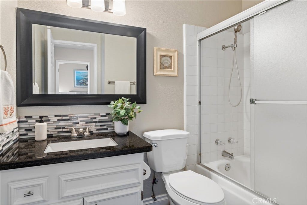 24306 Hillview, Laguna Niguel, CA 92677 24306 Hillview, Laguna Niguel, CA 92677