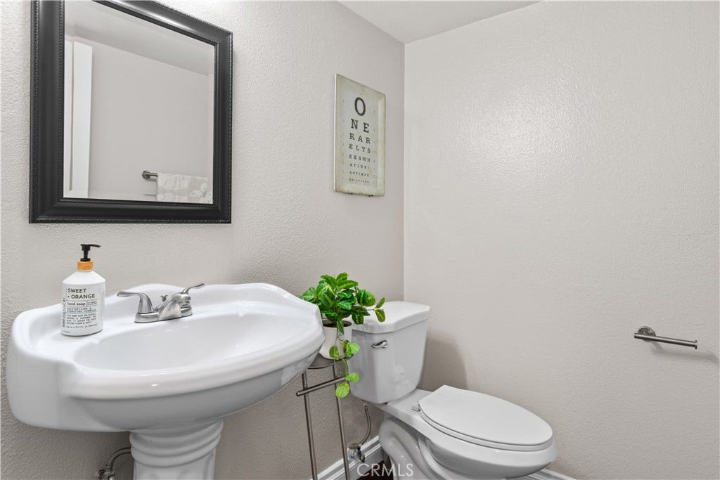 24306 Hillview, Laguna Niguel, CA 92677 24306 Hillview, Laguna Niguel, CA 92677