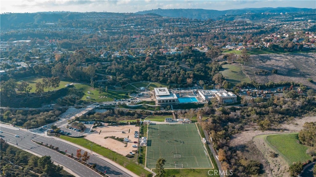 24306 Hillview, Laguna Niguel, CA 92677 24306 Hillview, Laguna Niguel, CA 92677