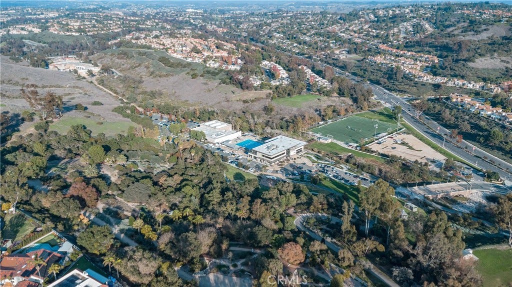 24306 Hillview, Laguna Niguel, CA 92677 24306 Hillview, Laguna Niguel, CA 92677