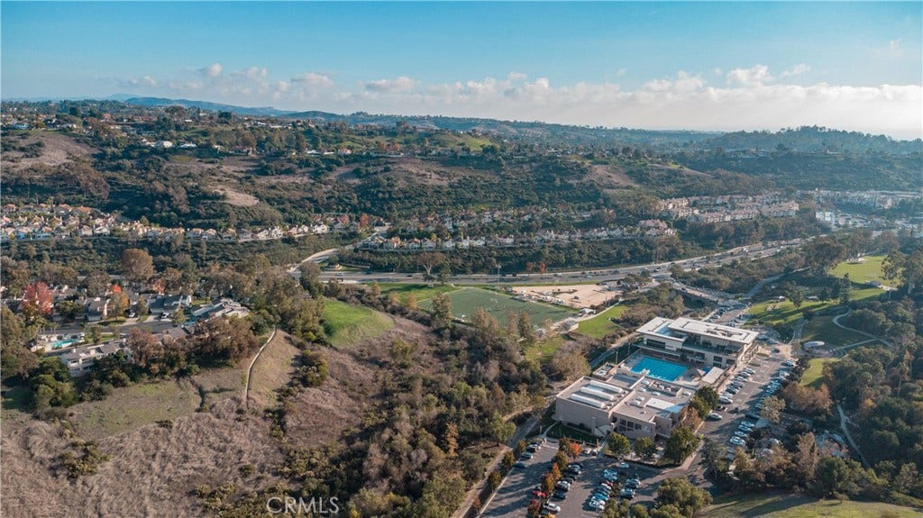 24306 Hillview, Laguna Niguel, CA 92677 24306 Hillview, Laguna Niguel, CA 92677
