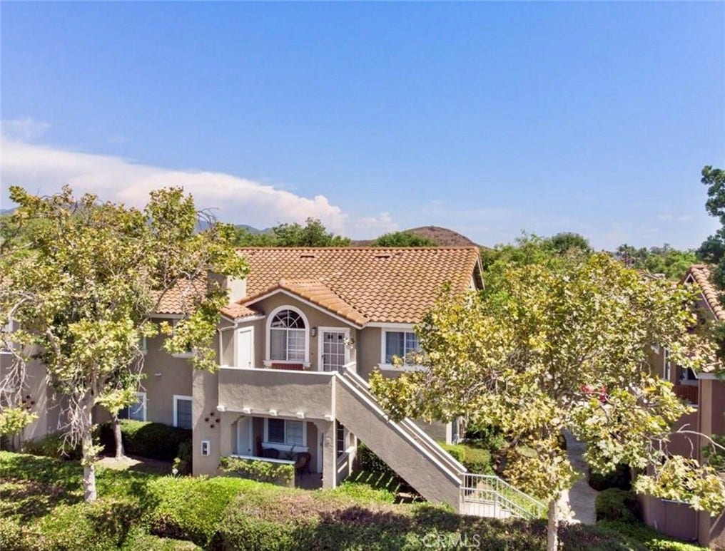 55 Via Meseta, Rancho Santa Margarita, CA 92688 55 Via Meseta, Rancho Santa Margarita, CA 92688