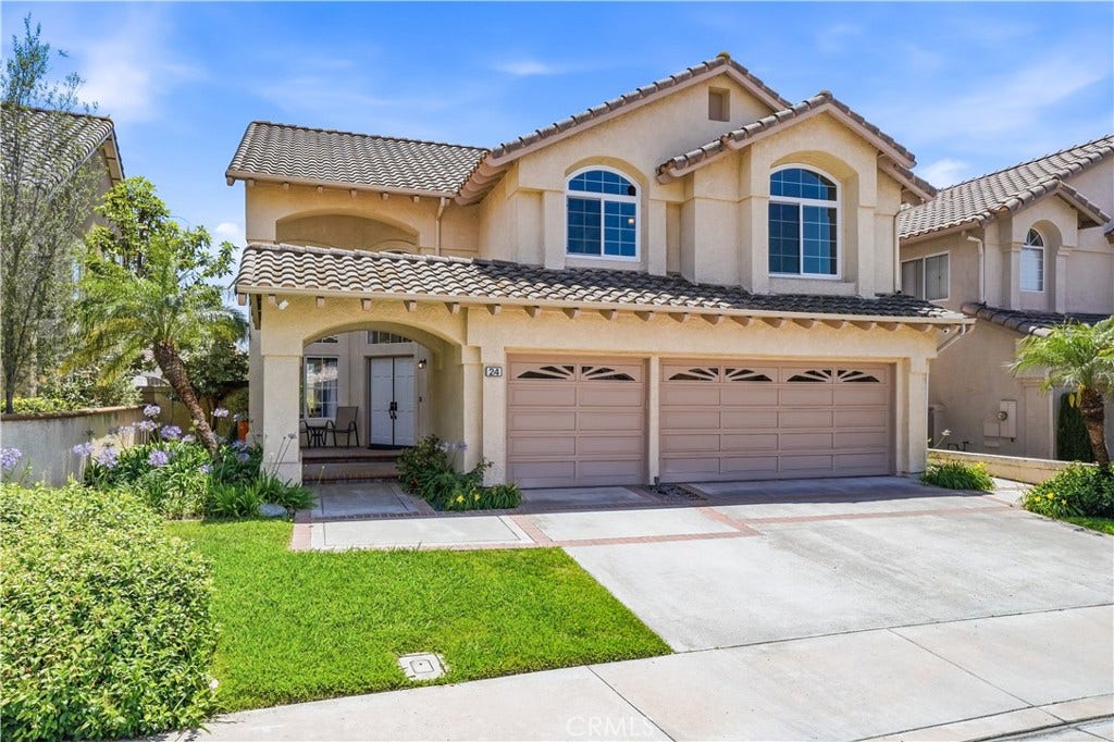 24 Calabria, Lake Forest, CA 92610 FRONT OF THE HOUSE