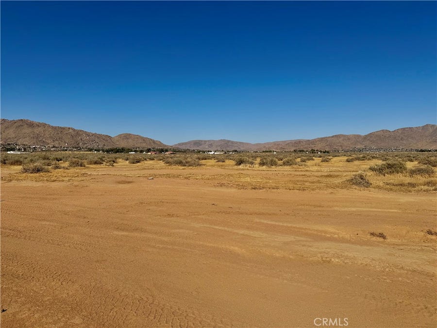 Property photo for 15369 Ocotilla Road, Apple Valley, CA