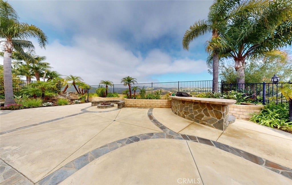 28671 Sea Point, Laguna Niguel, CA 92677 28671 Sea Point, Laguna Niguel, CA 92677