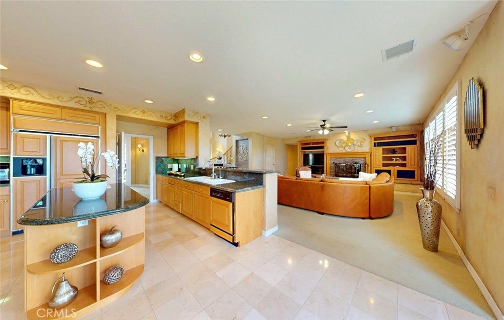 28671 Sea Point, Laguna Niguel, CA 92677 28671 Sea Point, Laguna Niguel, CA 92677