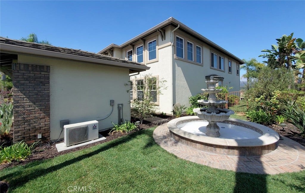 28671 Sea Point, Laguna Niguel, CA 92677 28671 Sea Point, Laguna Niguel, CA 92677