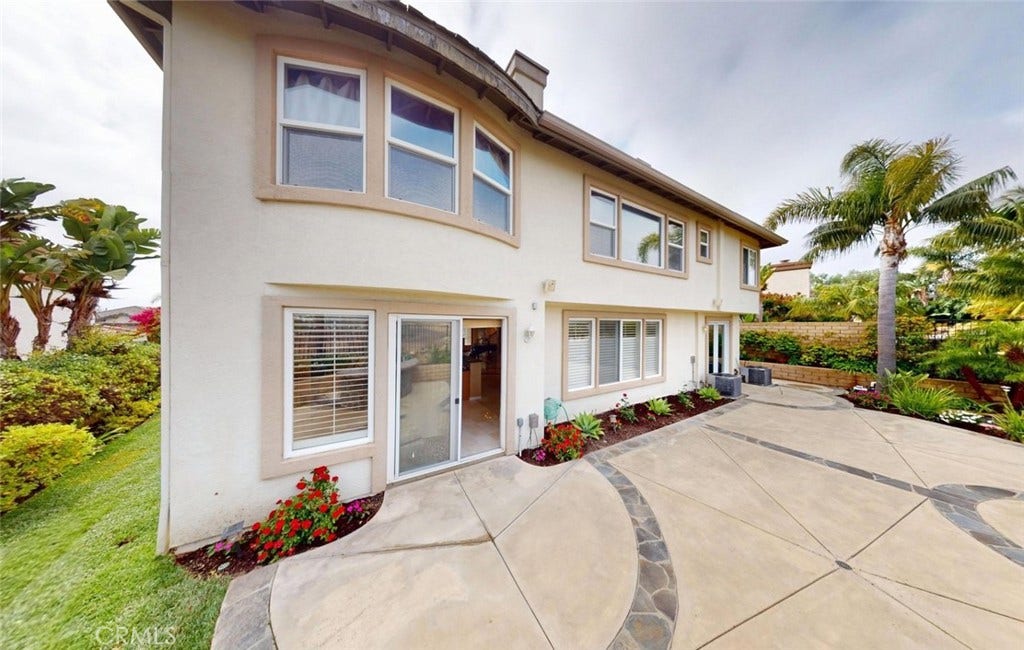 28671 Sea Point, Laguna Niguel, CA 92677 28671 Sea Point, Laguna Niguel, CA 92677