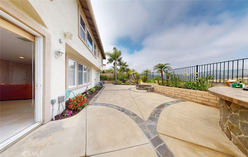 28671 Sea Point, Laguna Niguel, CA 92677 28671 Sea Point, Laguna Niguel, CA 92677