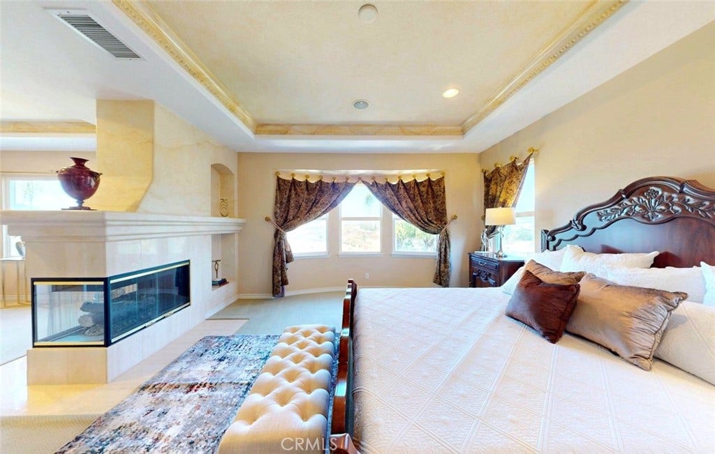 28671 Sea Point, Laguna Niguel, CA 92677 28671 Sea Point, Laguna Niguel, CA 92677