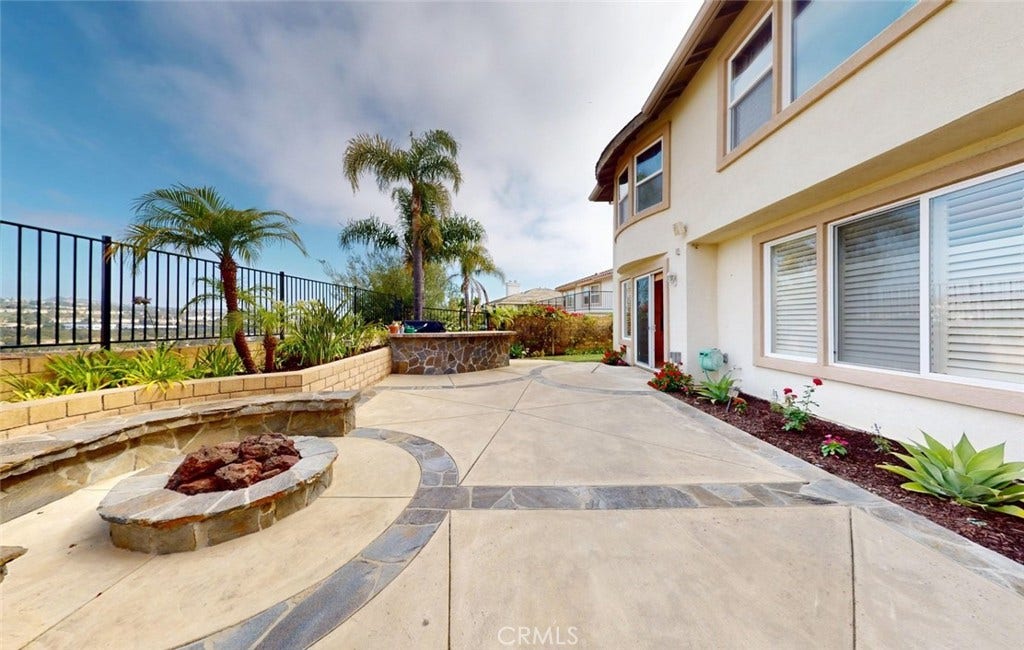 28671 Sea Point, Laguna Niguel, CA 92677 28671 Sea Point, Laguna Niguel, CA 92677