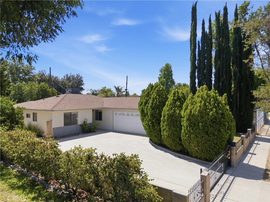 Property photo for 8116 Ponce Avenue, Canoga Park, CA