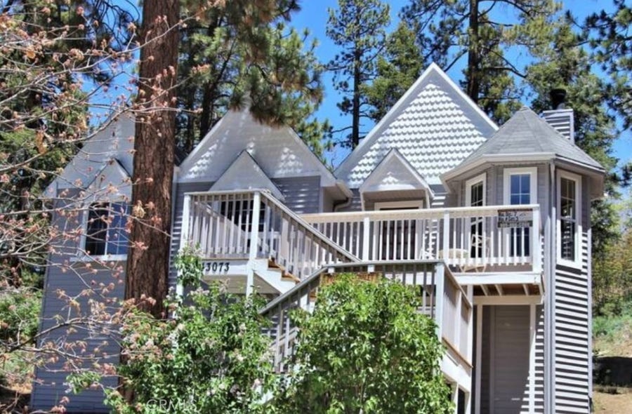 Property photo for 43073 Grizzly, Big Bear Lake, CA