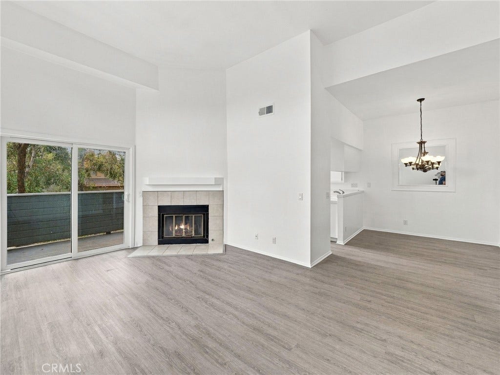 24879 Nueva Vista, Laguna Niguel, CA 92677 Living Room with Spacious Balcony