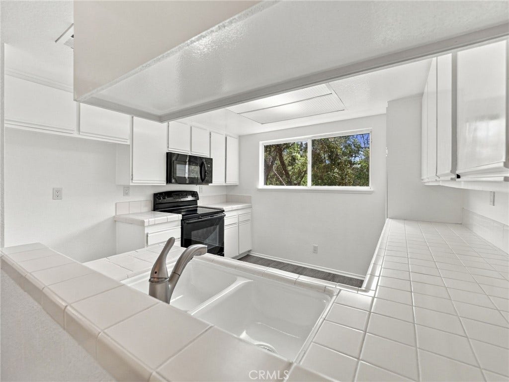 24879 Nueva Vista, Laguna Niguel, CA 92677 24879 Nueva Vista, Laguna Niguel, CA 92677
