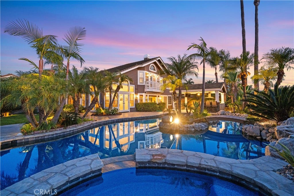 22101 Stillwater, Mission Viejo, CA 92692 22101 Stillwater, Mission Viejo, CA 92692