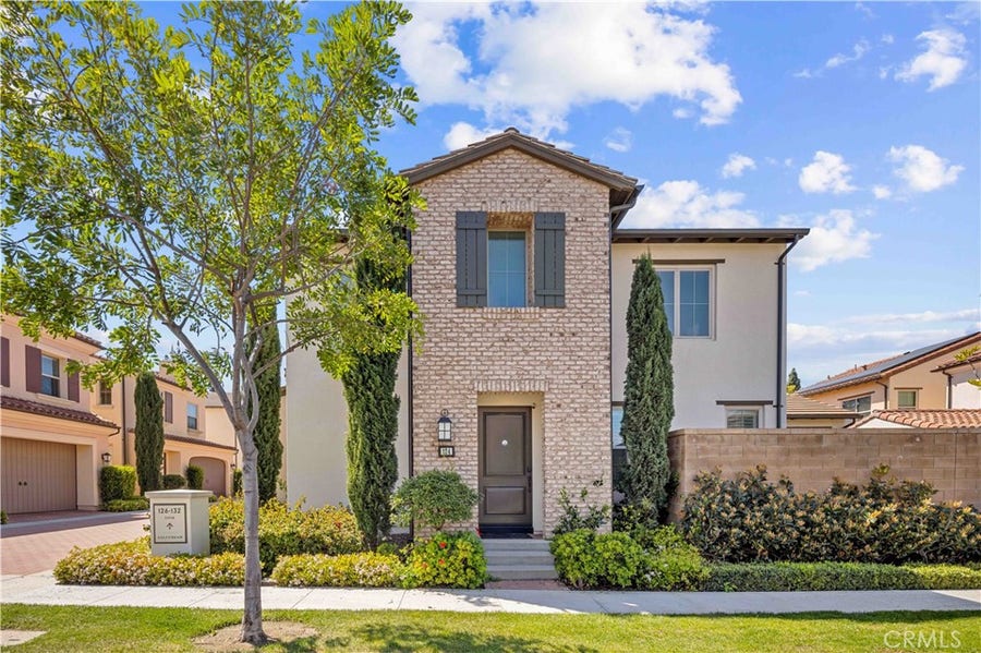 Property photo for 124 Gulfstream, Irvine, CA