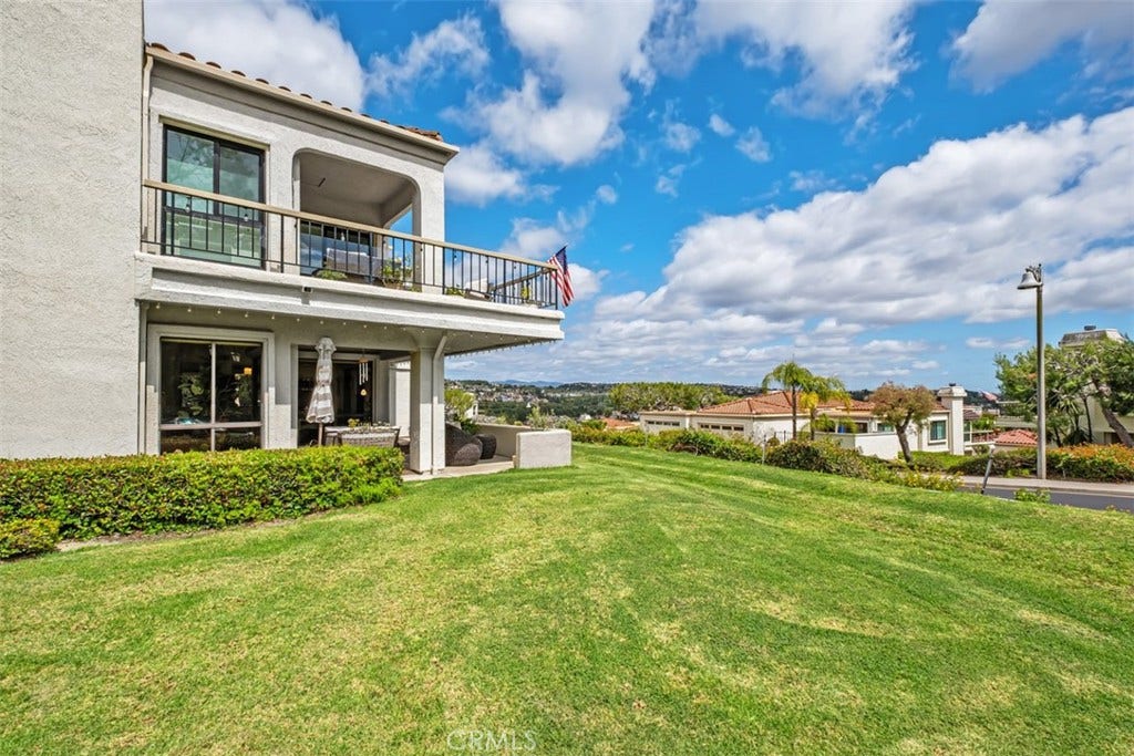 22392 Manacor, #1, Mission Viejo, CA 92692 22392 Manacor, #1, Mission Viejo, CA 92692