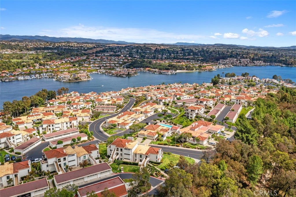 22392 Manacor, #1, Mission Viejo, CA 92692 22392 Manacor, #1, Mission Viejo, CA 92692