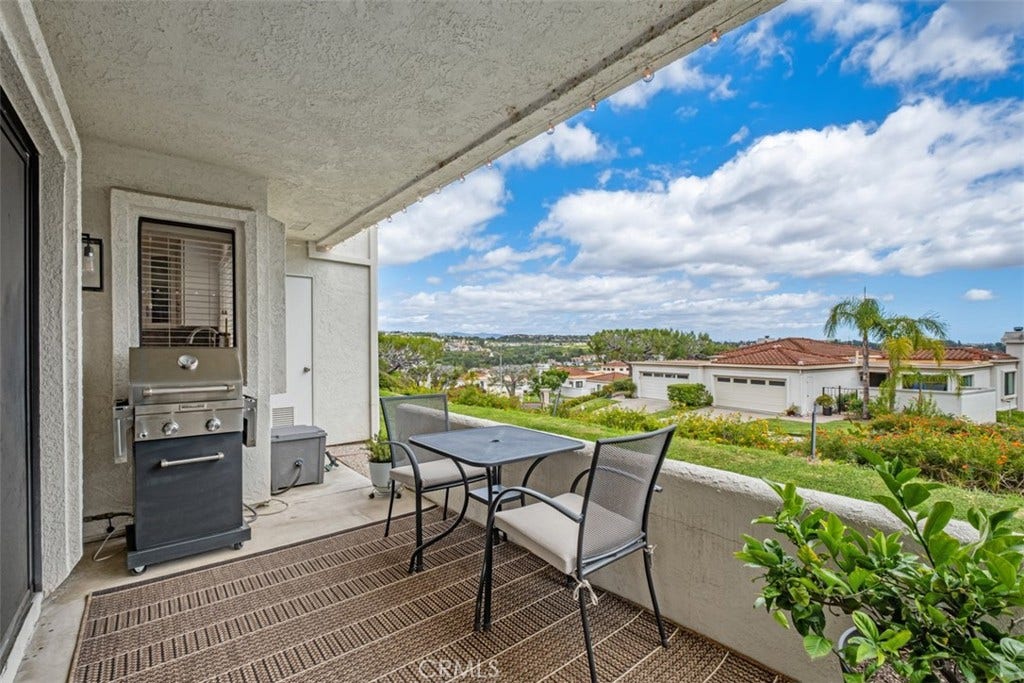 22392 Manacor, #1, Mission Viejo, CA 92692 22392 Manacor, #1, Mission Viejo, CA 92692