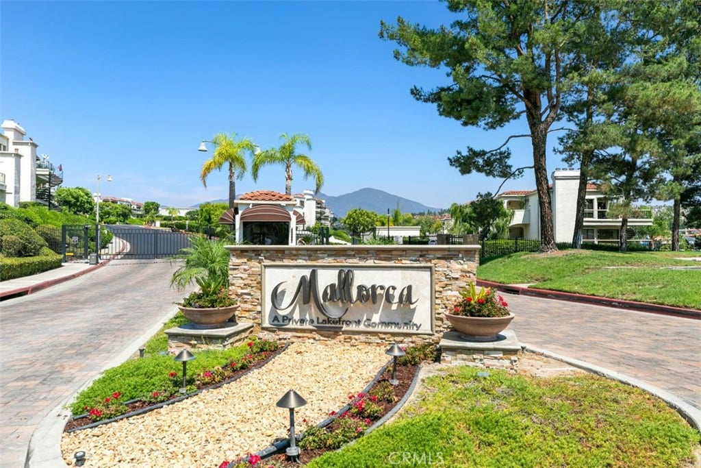 22392 Manacor, #1, Mission Viejo, CA 92692 22392 Manacor, #1, Mission Viejo, CA 92692