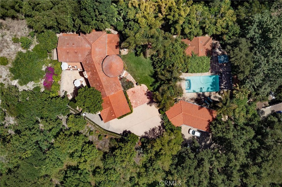 Property photo for 1493 Sycamore Canyon Road, Montecito, CA