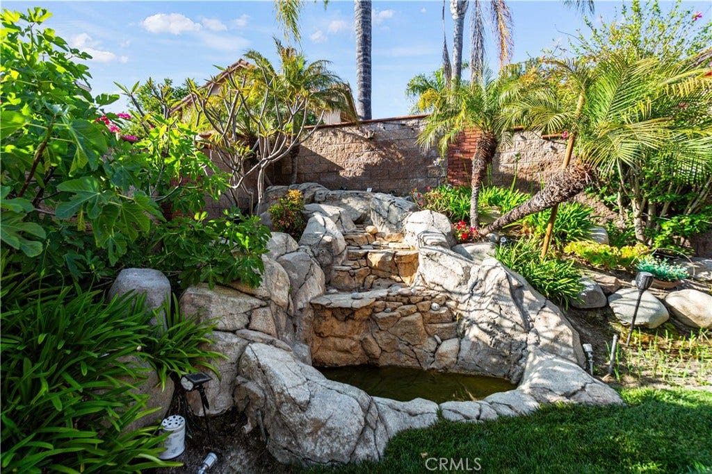 9 El Guiro, Rancho Santa Margarita, CA 92688 9 El Guiro, Rancho Santa Margarita, CA 92688