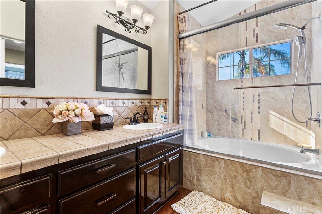 9 El Guiro, Rancho Santa Margarita, CA 92688 9 El Guiro, Rancho Santa Margarita, CA 92688
