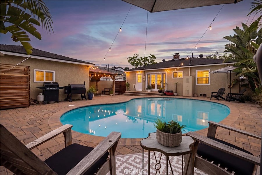 Property photo for 6541 E Walkerton, Long Beach, CA