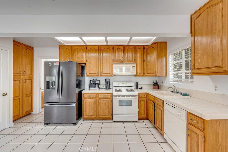 Property photo for 318 Old Toll Road, Lake Arrowhead, CA