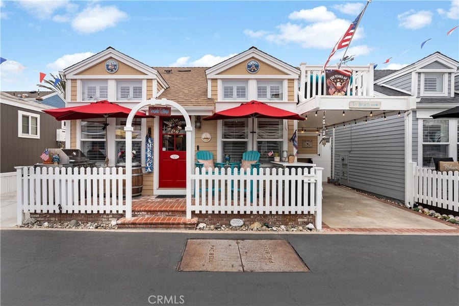Property photo for 39 El Paseo, Newport Beach, CA
