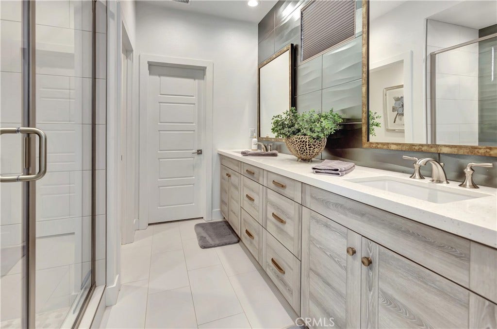 26308 Paseo Sillin, San Juan Capistrano, CA 92675 Mainfloor suite bath