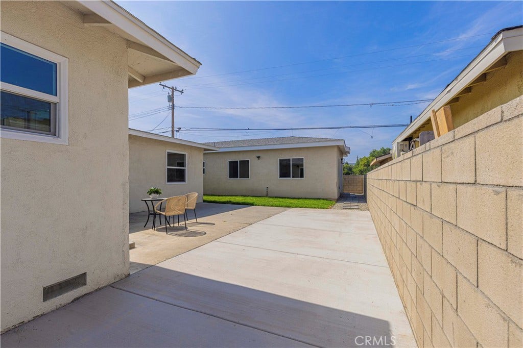 2516 E Walnut Creek, West Covina, CA 91791 2516 E Walnut Creek, West Covina, CA 91791